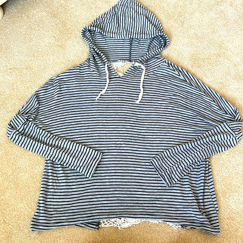 Hooded Top